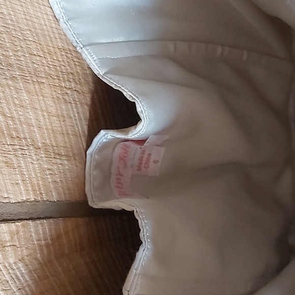 Dress - Picture 2 of 6